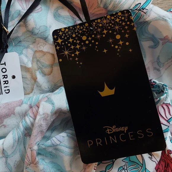 Torrid Little Mermaid - Picture 5 of 9